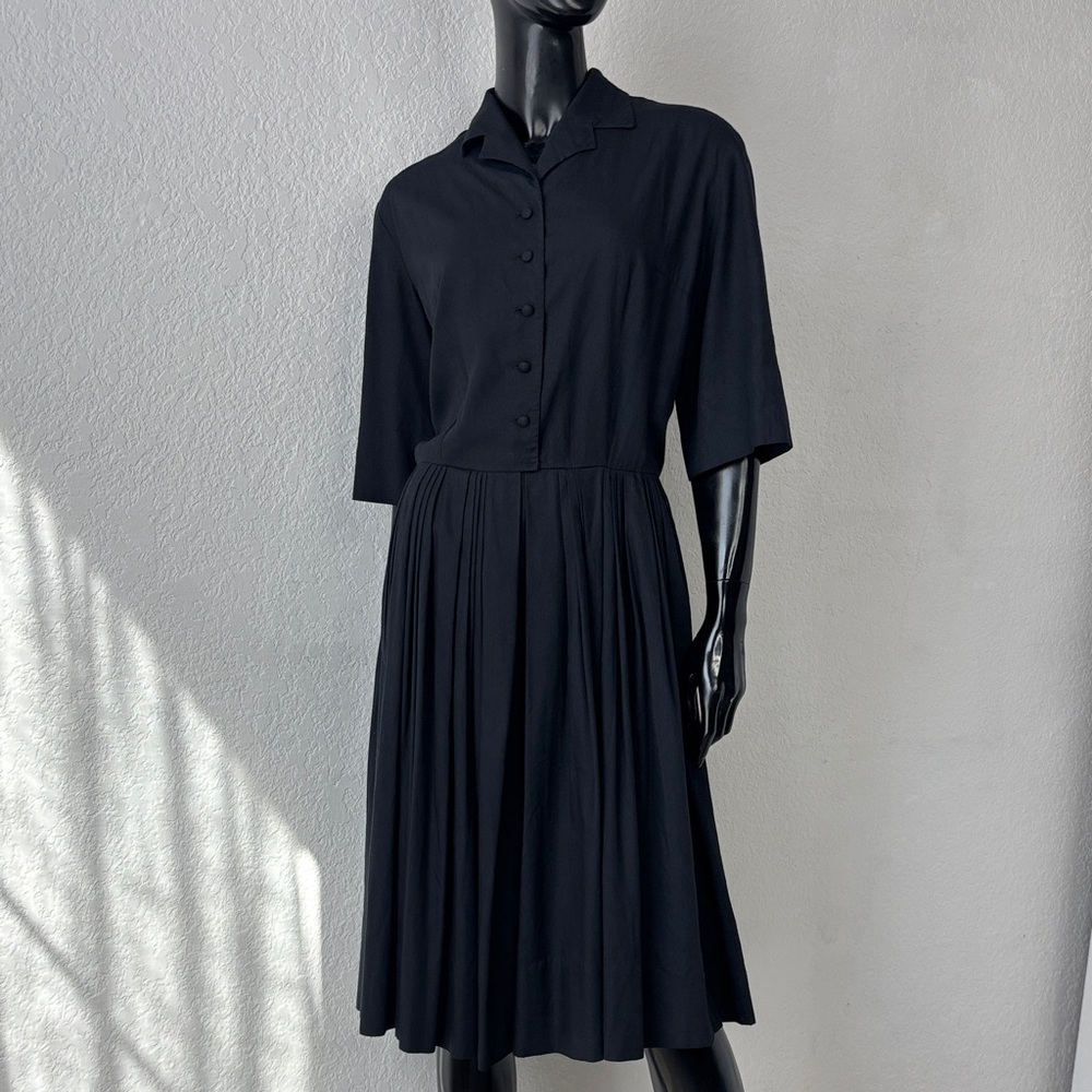 VTG 1960s Elegant Black Midi Shirt Dress with Button-Front Bodice Pleated Skirt